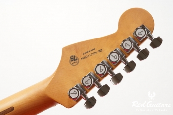 Player Plus  Stratocaster - Tequila Sunrise